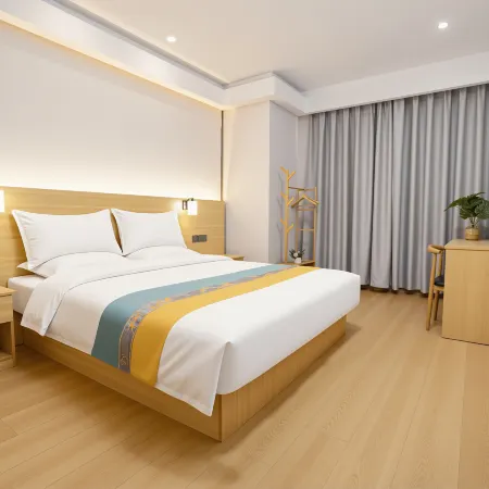 Qingzhu Hotel (Linyi University Long-distance Bus Terminal)