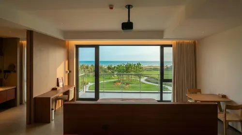Fish Island · Seaside Pet Theme Hotel