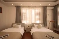Cangyun Shanglv Inn