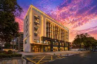 Youcheng Hotel (Wuhan Wuhuan Avenue Subway Station Luodakou Market Store) Hotels in Wuhan