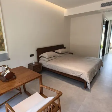 Xushi Hot Springs Homestay