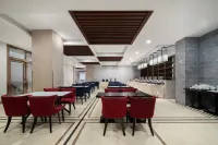 Hongda Hotel (Shengda Plaza Branch of Tianshui High speed Railway Station) - 4-Star
