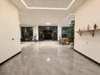 Prajna. Lin Hotel (Mount Emei tourist center)