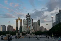 Yun Esports · Yunding Tangjing Hotel (Guiyang Jiaxiu Tower) - สระว่ายน้ำส่วนตัว
