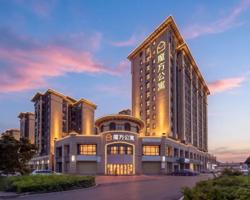 Mofang Apartment (Zhuhai Doumen Daxin Royal Hot Spring Branch) Hotel in zona Tempio Jintai
