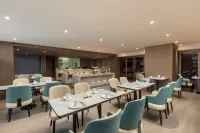 伊寧六星街戴斯溫德姆酒店 - 宠物友好