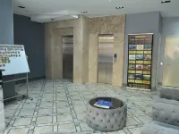 Baku ZamZam Halal Hotel Hotel in zona Piazza della Bandiera Statale