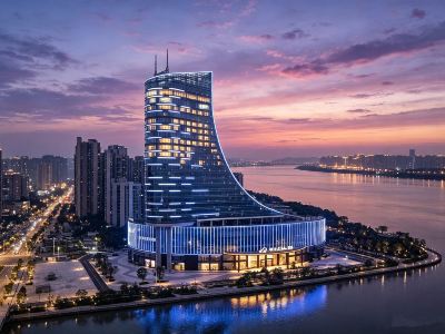 Xana Deluxe Waihai Bridge Jiangmen Hotel