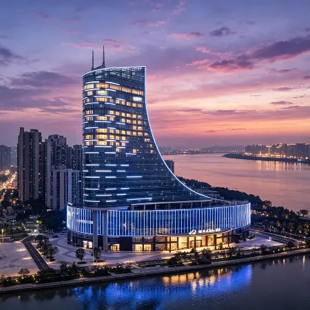Xana Deluxe Waihai Bridge Jiangmen Hotel