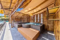 Q+ Shunan Zhuhai Qixiange Hot Spring Hotel - Hot Springs