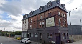 OYO The Royal Crest Hotel & Bar