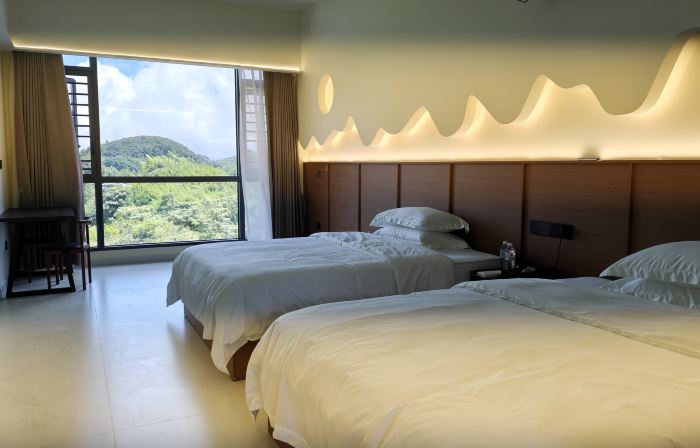 Bamian Star Resort Hotel (Bamian Mountain Scenic Area)