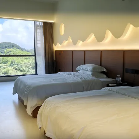 Bamian Star Resort Hotel (Bamian Mountain Scenic Area)