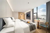 Yameitu International Hotel (Laibin Jinxiu) - Bergblick