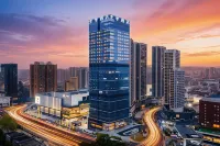 All Seasons Hotel (Guiyang Railway Station Vientiane City Branch) - Mountain view