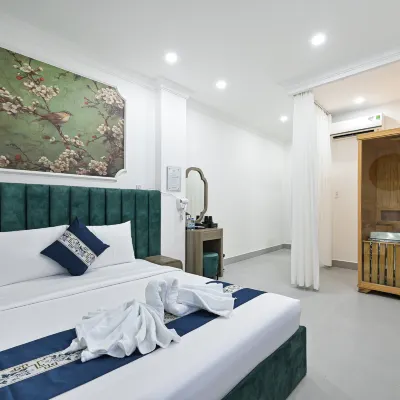 Aloha 2 Boutique Hotel Hotels near Saigon Mall Go Vap