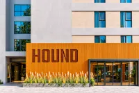 Hound Hotel Busan Station - Rooftop Pools