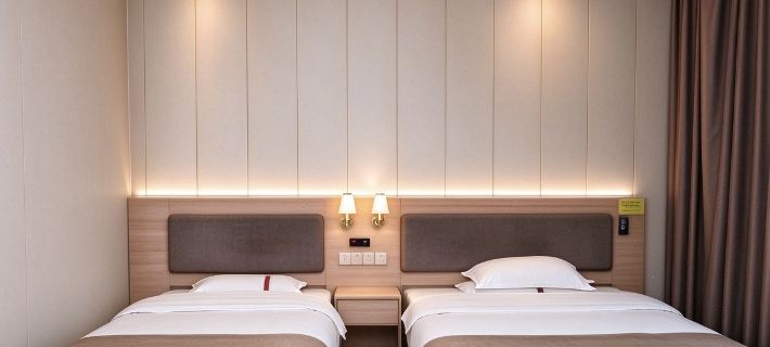 Junyi Chain hotel Отели в г. Линшоу
