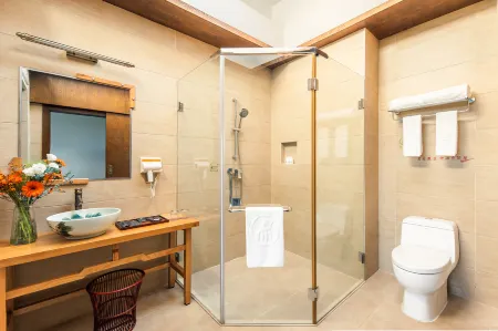 Wanlv Lake · Wanlvgu · Baiziwei Hotel