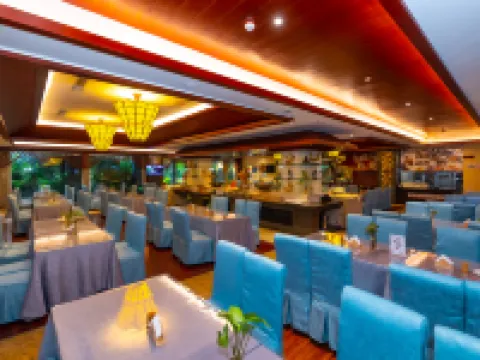 Jinta Hot Spring Hotel Hotels in Lianghe