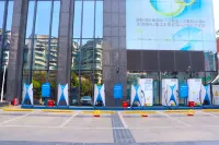 Holiday Inn NEIJIANG RIVERSIDE by IHG - parking
