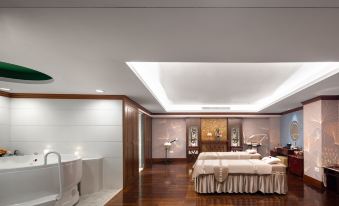Crowne Plaza Hotel & Suites Landmark Shenzhen - Housity