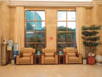 Borrman Sunshine Panorama Selected Hotel (Shanwei Ermalu Food Street)