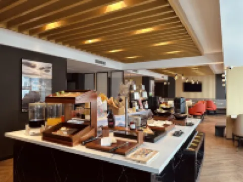 麗柏酒店（太原火車站五一廣場店）