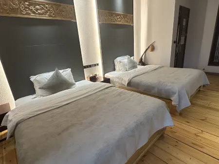 Pushe Culture Hotel Отели рядом с достопримечательностью «Bijiashan Park»