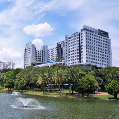 Hotel Komune Living & Wellness Kuala Lumpur Отели рядом с достопримечательностью «Арена «Аксиата»»