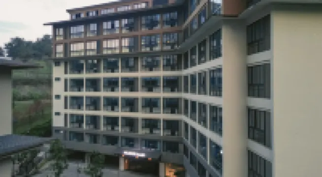 Mount Shine Hotel Building 2