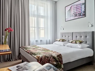 Hola Gdynia Hotels near Batory