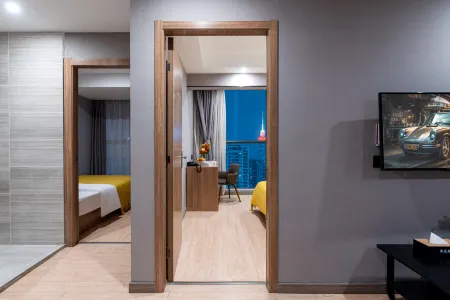 Tuda Hotel (Guiyang North Railway Station)