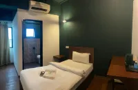 Room V Kluang parade by SECOM Hotels in Kluang