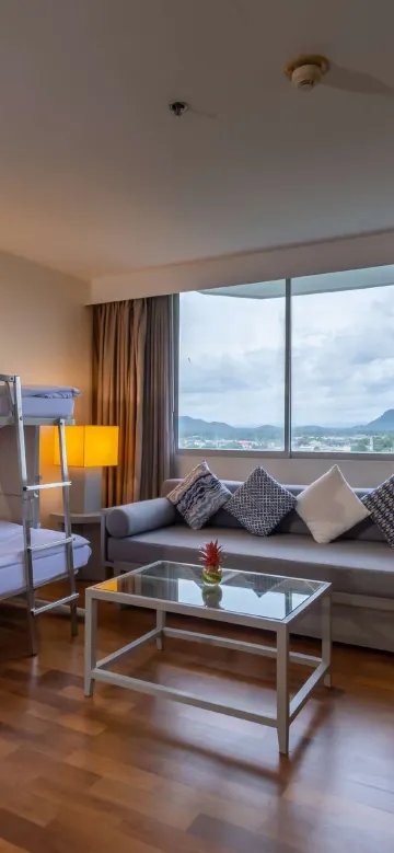 ห้องสวีทสำหรับครอบครัวพร้อมวิวมหาสมุทร