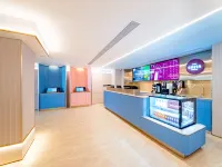 HanTing Hotel (Beijing Yansha Embassy Area Maizidian Street) Hotels near Yansha