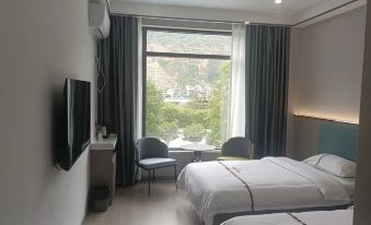 Quanjin Business Hotel