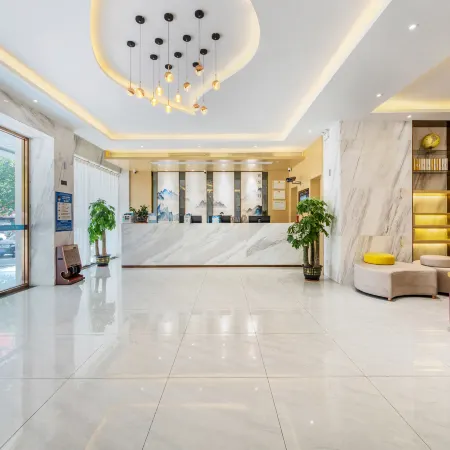Huaerdun Zhouji Hotel(Yingde Pedestrian Street)