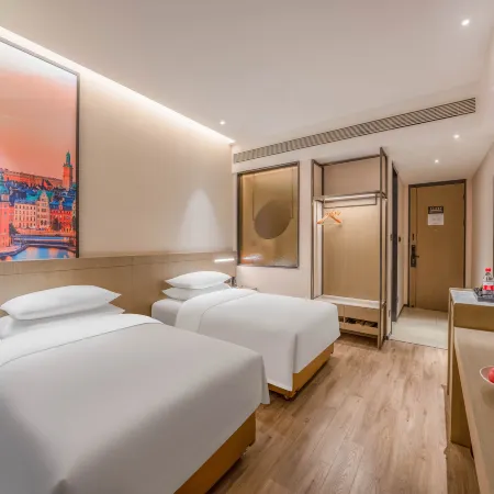 Vienna International Hotel