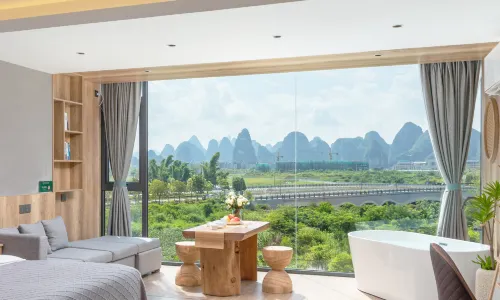 Yishan Yunshui Hotel(Yulonghe Store, Shili Gallery, Yangshuo County)