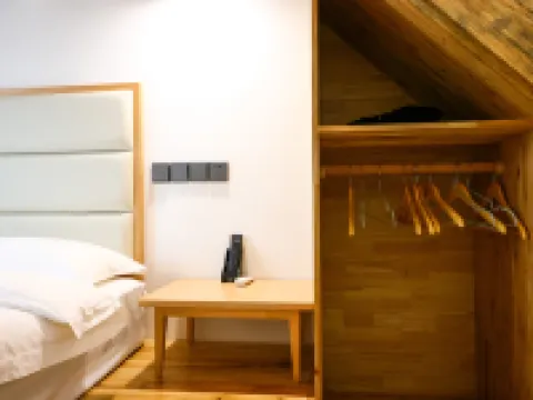 Nanzhuo Holiday Hotel Hotels in Longli