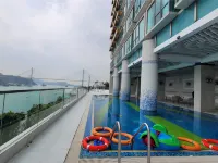 Grand Bay View Hotel Hotels near Panda Place