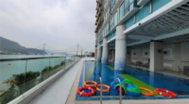 Grand Bay View Hotel