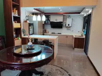 Floral Hotel·Youzi Hotel(Heluo Ancient City Branch)