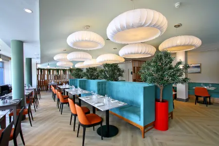 Waterford Marina Hotel