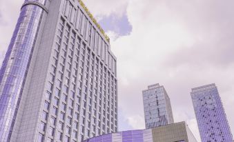 Lianjiang Century Hongteng Hotel