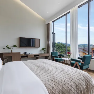 Yishan Homestay (Libo Xiaoqikong East Gate) Hotels near Libodiandao Museum