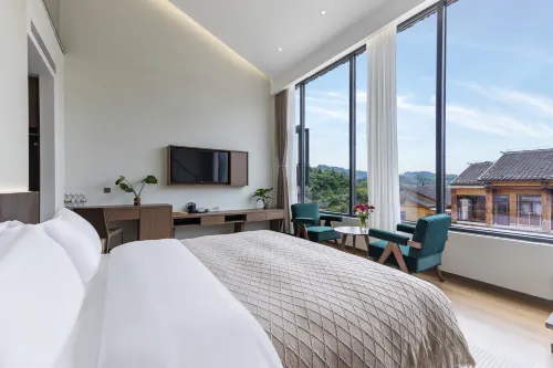 Yishan Homestay (Libo Xiaoqikong East Gate)