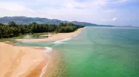 Devasom Khao Lak Beach Resort & Villas Hotel dekat Chao Por Khao Lak Shrine