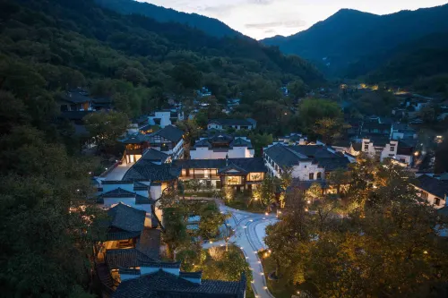 Chaji Mantanghong Courtyard Hotels in Jing County